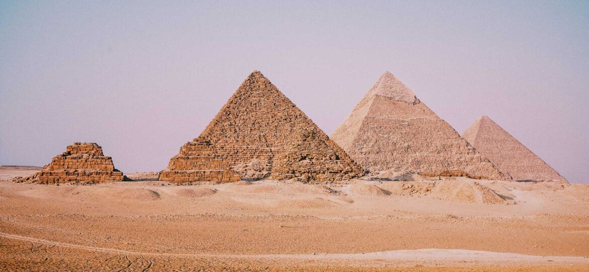 piramides do cairo egito