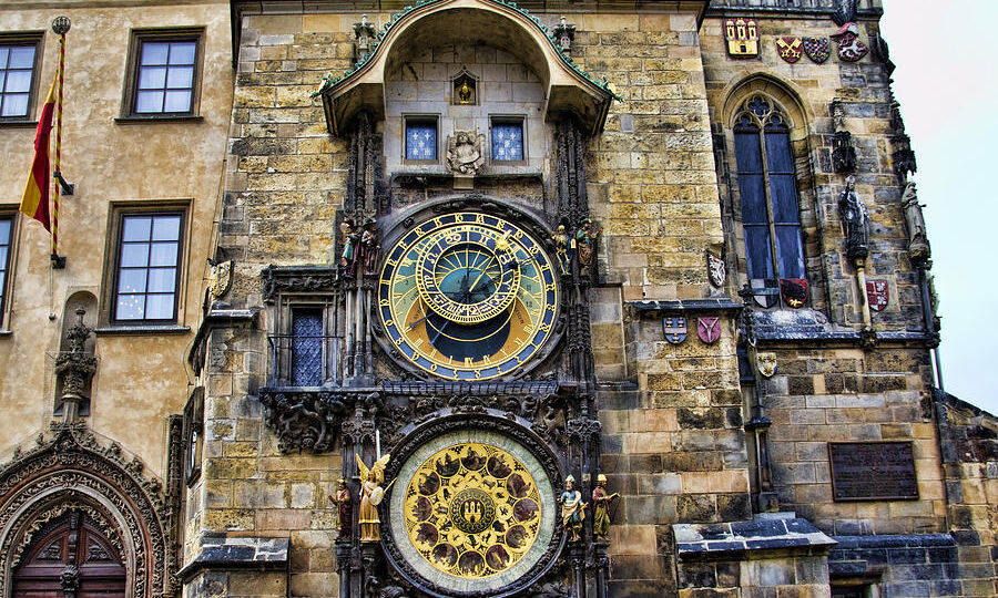1-prague-astronomical-clock-jon-berghoff