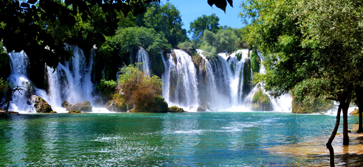 Bosnia_and_Herzegovina_472753