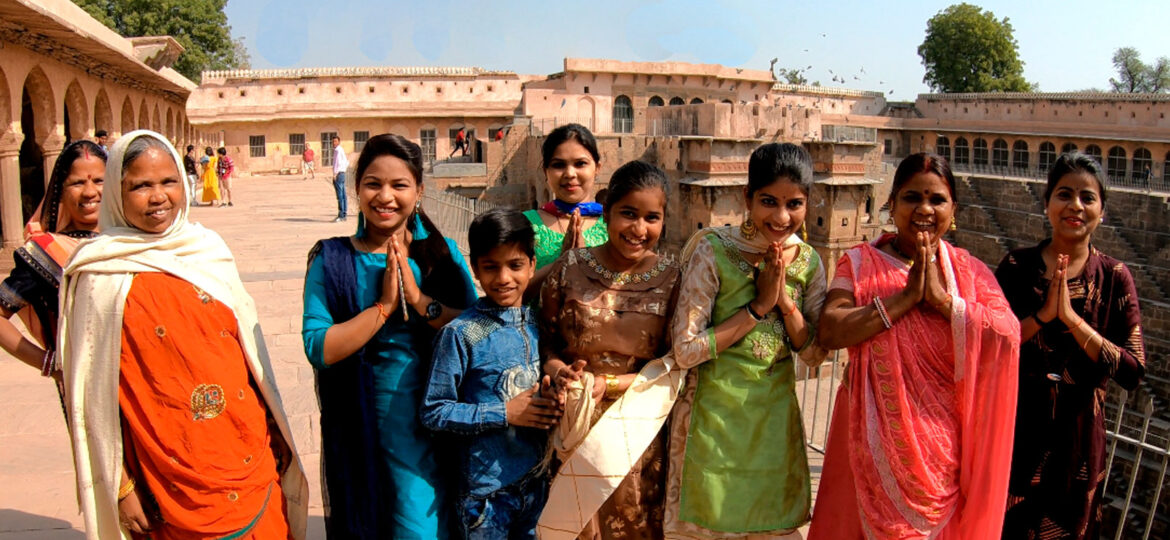 como-e-feito-o-sari-na-india-jaipur