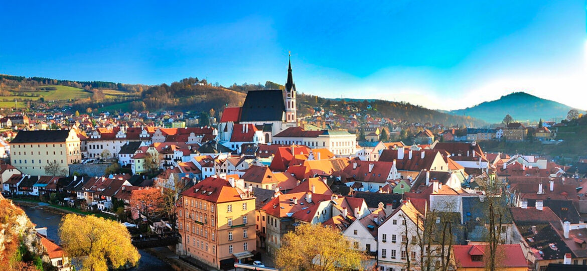 peste-negra-a-verdadeira-cerveja-budweiser-e-a-melhor-comida-de-cesky-krumlov rep tcheca